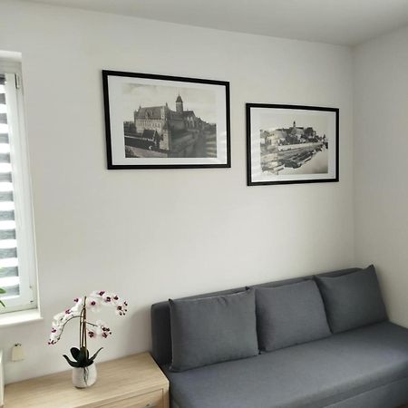 Apartament W Centrum Malborka Esterno foto